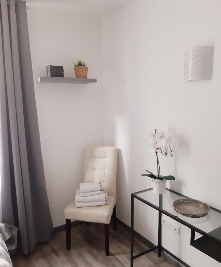 A Mi Chemin Hotell Obernai Eksteriør bilde